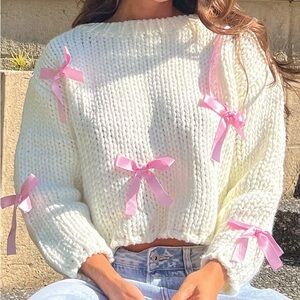 Beginning Boutique Sweetheart Stitch Bow White Sweater